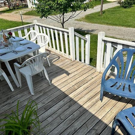 Les Eychecadous Hotel Artigat Exterior photo